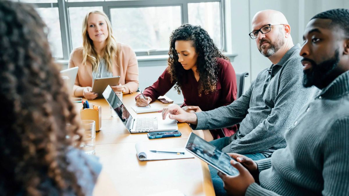 Soy de la &#39;generación X&#39;: odio trabajar con &#39;baby boomers&#39; y prefiero a los &#39;millennials&#39; por su forma de entender la vida laboral