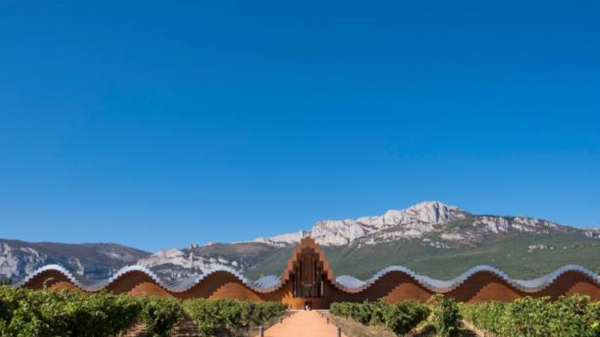 El pequeño pueblo de Logroño en el que los habitantes ingresan más de 2.800 euros al mes