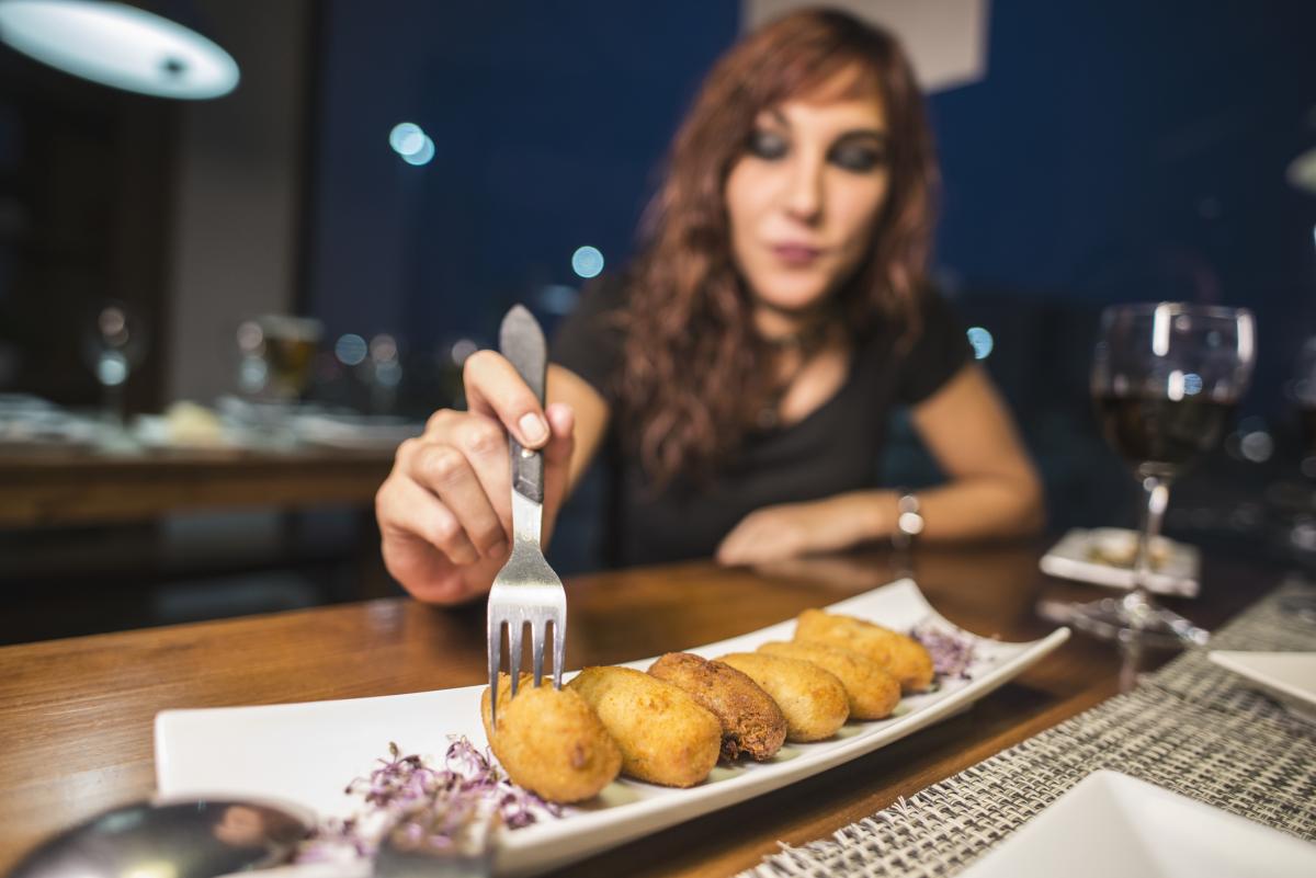 Cómo hacer las croquetas perfectas, según los expertos ... image of Cómo hacer las croquetas perfectas, según los expertos ...