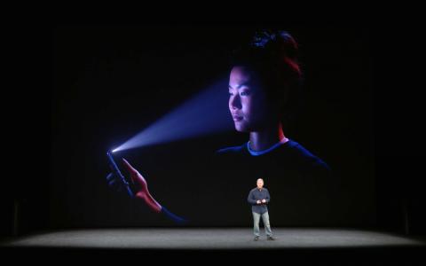 face id apple