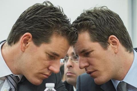 Gemelos Winklevoss Los gemelos Winklevoss, dos de los primeros multimillonarios gracias al bitcóin