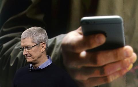 Tim Cook Apple
