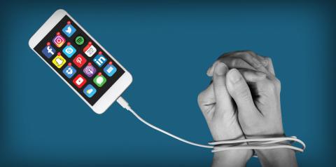 tecnoadictos Ilustración sobre la adicción a la tecnología.