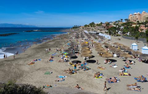 playa duque tenerife Paisaje de la Playa del Duque, en Tenerife.