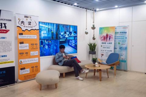 Xie suggested that the aims of real-name authentication are more benign. As more citizens use services like ride-hailing app Didi Chuxing and other sharing services, its important that users on both sides can be tracked down if