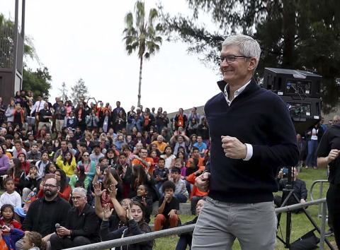 Tim Cook Apple Tim Cook Apple