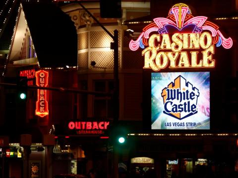It's also very difficult to find a traditional sit-down restaurant near the Strip that isn't overpriced, according to The Travel. "Local restaurants cater to people eating in a hurry (fast food, buffets, etc), so there are only a