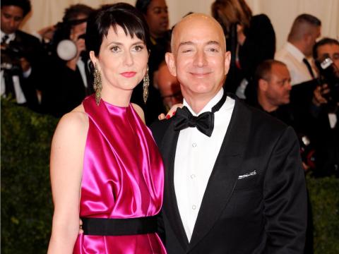 MacKenzie became an accountant for Amazon, making her one of the company's earliest employees. She was reportedly responsible for negotiating Amazon's first freight contracts at a Barnes and Noble bookstore.
