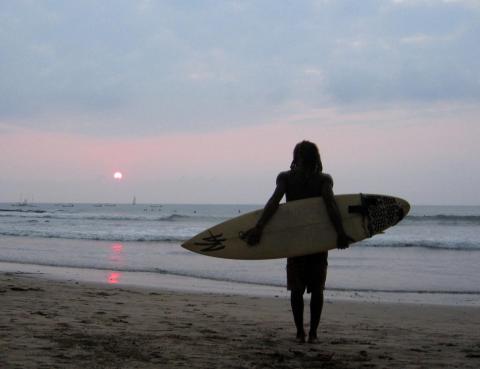 Your vacation doesn't have to be long. "Most people have better life perspective and are more motivated to achieve their goals after a vacation, even if it is a 24-hour time-out," psychologist and stress expert Francine Lederer