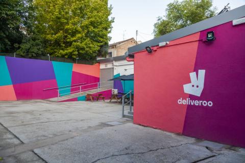 Así es 'Editions' de Deliveroo, el lugar que alberga las 'supercocinas'