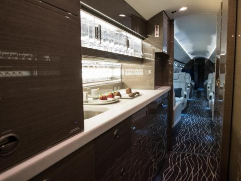 The galley of a G550.