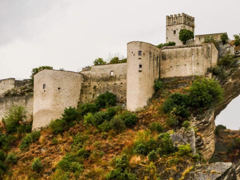 El castillo fue recientemente renovado después de haber sido abandonado.