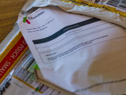 An earlier version of the 23andMe testing kit.