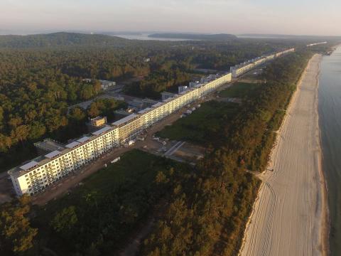 Prora es un hotel nazi abandonado que tiene tres millas de longitud.