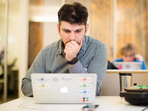 10 indicios de que una oferta de trabajo es demasiado buena para ser verdad