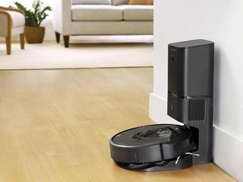 The new $1,100 Roomba has ruined all other robot vacuums for me — it cleans out its own dustbin so I pretty much never have to think about it The new $1,100 Roomba has ruined all other robot vacuums for me — it cleans out its own dustbin so I pretty much never have to think about it