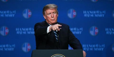Donald Trump, durante la conferencia de prensa en Hanoi.