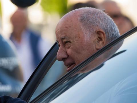 Ortega founded the Amancio Ortega Foundation in 2001, a charitable organization focused on education and social welfare. In 2017, the foundation donated $344 million to Spanish public hospitals to provide the latest technology in