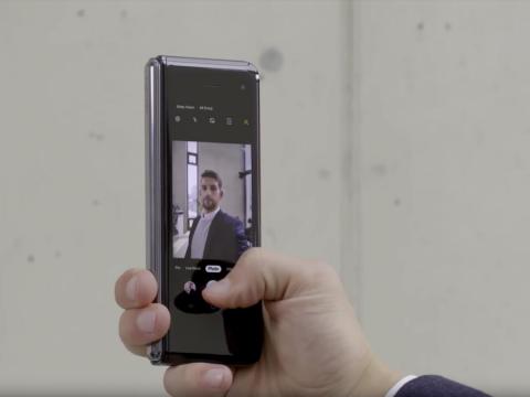 I just used Samsung's Galaxy Fold for the first time — here are 5 things that stood out to me the most