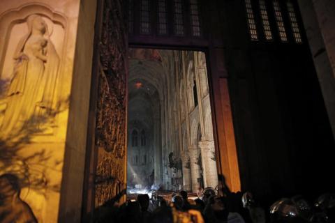 A view of the entrance to the cathedral shows it largely intact.