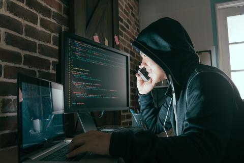 7 encargos ilegales que puedes hacerle a un hacker, y lo que cuestan Hacker