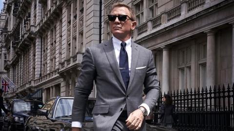 Daniel Craig.