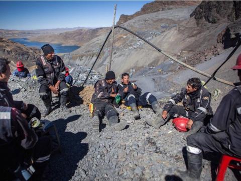 Those who founded the small mining camp never anticipated the population to grow to the size it did, and thus its infrastructure is almost nonexistent.