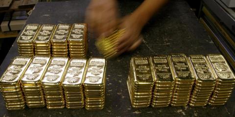 Goldman Sachs says 'gold is a better hedge than oil' as Trump-Iran tensions heat up Goldman Sachs says 'gold is a better hedge than oil' as Trump-Iran tensions heat up