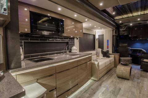 It also has a kitchen.
