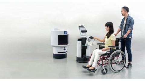 El robot HSR de Toyota es una herramienta muy eficiente en cuanto al reconocimiento, recogida, la entrega y el transporte de objetos.
