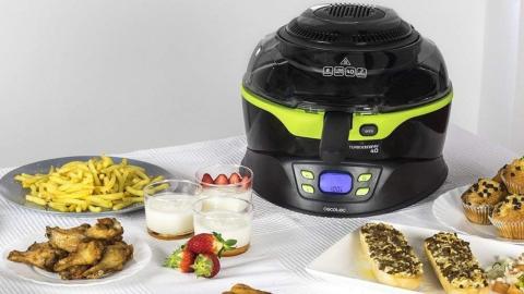 La freidora sin aceite Cecotec más popular en Amazon se encuentra rebajada 69 euros por tiempo limitado Amazon ofertas: freidora sin aceite Cecotec por 90 euros (-43%)