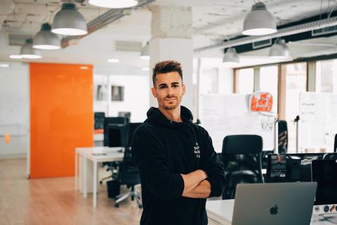 Álex Huertas, fundador de Northweek Cómo ganar tu primer millón para tu startups con Álex Huertas