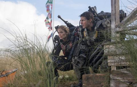 Emily Blunt y Tom Cruise en Al filo del mañana