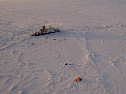 The Polarstern is stuck in Arctic ice. The Polarstern is stuck in Arctic ice.
