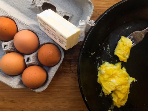 Choose a method based on the texture of cooked eggs you prefer.
Rachel Askinasi/Insider
