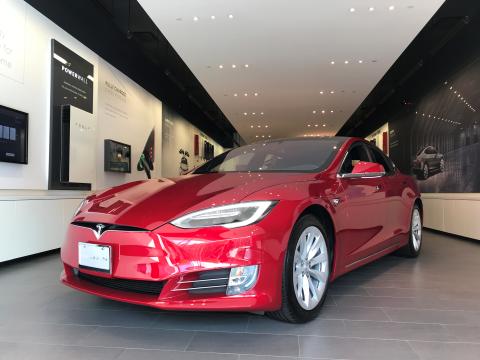 Tesla Model S