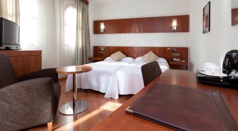 Senator Huelva Hotel (Huelva)