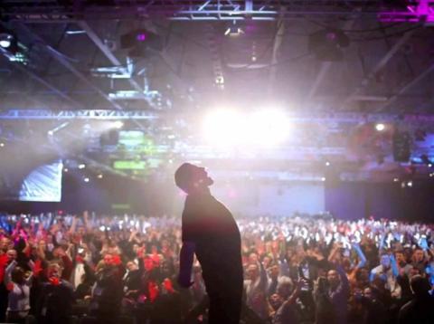Tony Robbins: I Am Not Your Guru Tony Robbins: I Am Not Your Guru