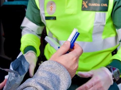 DGT control alcohol y drogas Control alcohol drogas Guardia Civil