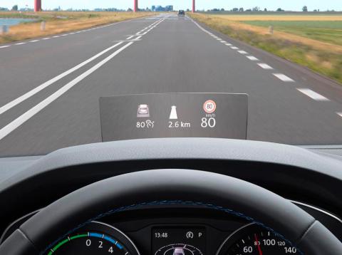 extras coches no merece la pena gastar dinero head up display