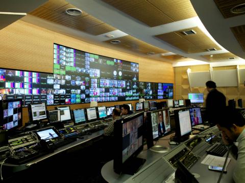 Control central en Mediaset en Madrid. Control central en Mediaset en Madrid.