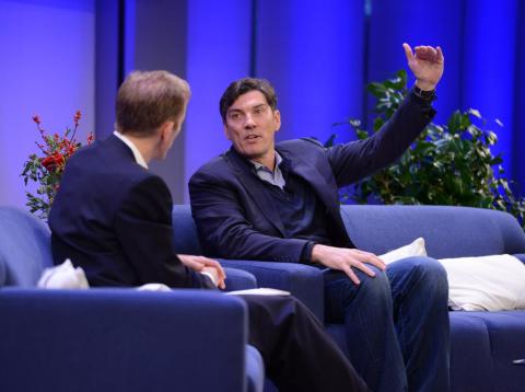 Former AOL CEO Tim Armstrong launched a new company that wants to help Instagram brands grow and put on Coachella-like 'experiences' Former AOL CEO Tim Armstrong launched a new company that wants to help Instagram brands grow and put on Coachella-like 'experiences'