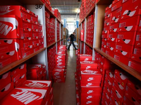 almacén Nike almacén Nike