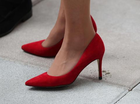 Thousands of people are calling on Japan to ban employers from requiring women to wear high heels in the workplace Thousands of people are calling on Japan to ban employers from requiring women to wear high heels in the workplace