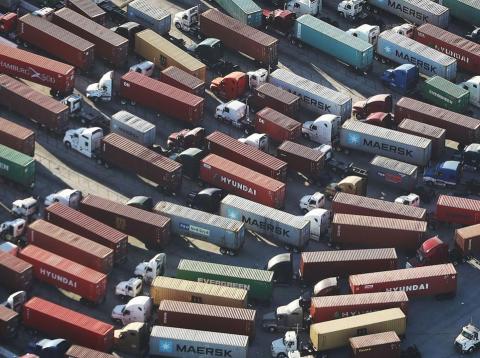 11 incredible facts about the $700 billion US trucking industry 11 incredible facts about the $700 billion US trucking industry