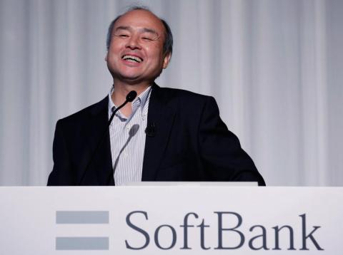 SoftBank Group Corp. Chairman and CEO Masayoshi Son smiles during an earnings briefing in Tokyo, Japan, July 28, 2016. SoftBank Group Corp. Chairman and CEO Masayoshi Son smiles during an earnings briefing in Tokyo, Japan, July 28, 2016.