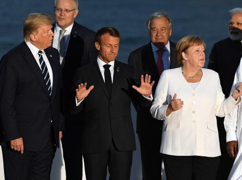 Donald Trump, Emmanuel Macron y Angela Merkel, durante la reunión del G7 en Biarritz Donald Trump, Emmanuel Macron y Angela Merkel, durante la reunión del G7 en Biarritz