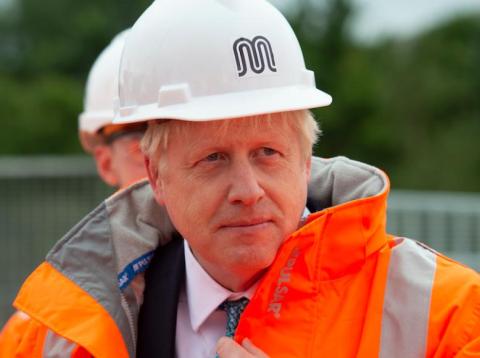 Leaked no-deal Brexit report warns of delays of up to 2 days and an 8,000 vehicle queue at the border Boris Johnson, primer ministro de Reino Unido