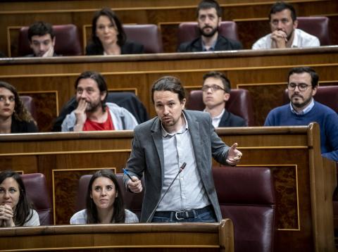 Pablo Iglesias en una sesión de control al Gobierno en el Congreso de los Diputados. Pablo Iglesias en una sesión de control al Gobierno en el Congreso de los Diputados.