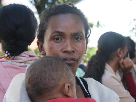 Lalatiana Ravonjisoas' five-month-old son Isaia died as a result of the measles in Madagascar. Lalatiana Ravonjisoas' five-month-old son Isaia died as a result of the measles in Madagascar.